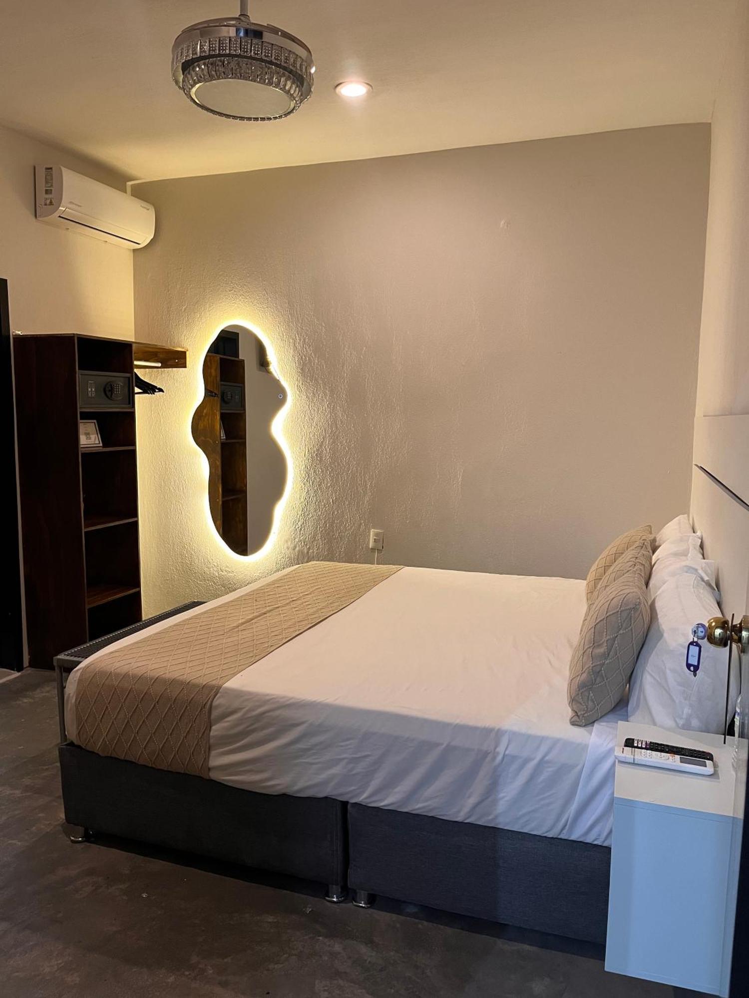 Aura Hotel B&B Tlaquepaque Exteriör bild